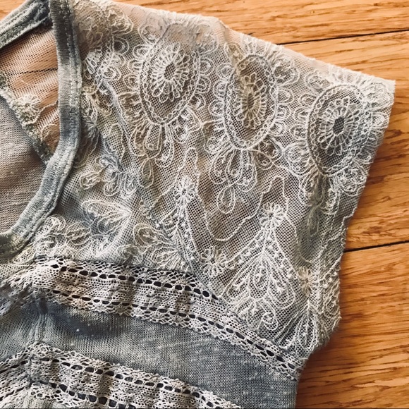 Top - Picture 3 of 3